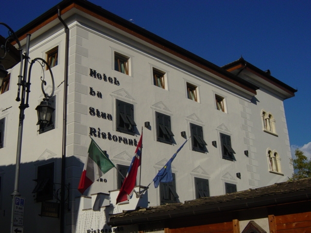 MOTOCULT empfiehl: Hotel La Stua – Motorradurlaub in Südtirol.